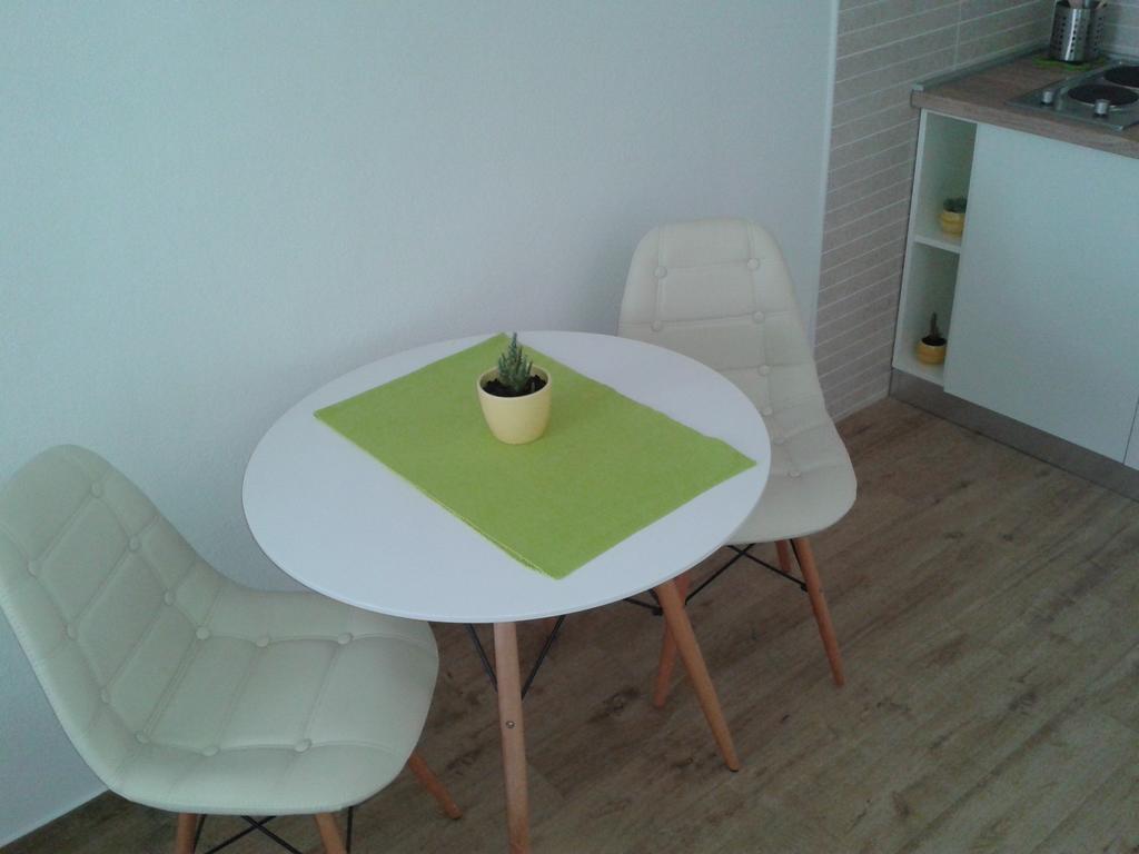 Viola Apartment & Free Parking Šibenik Екстериор снимка