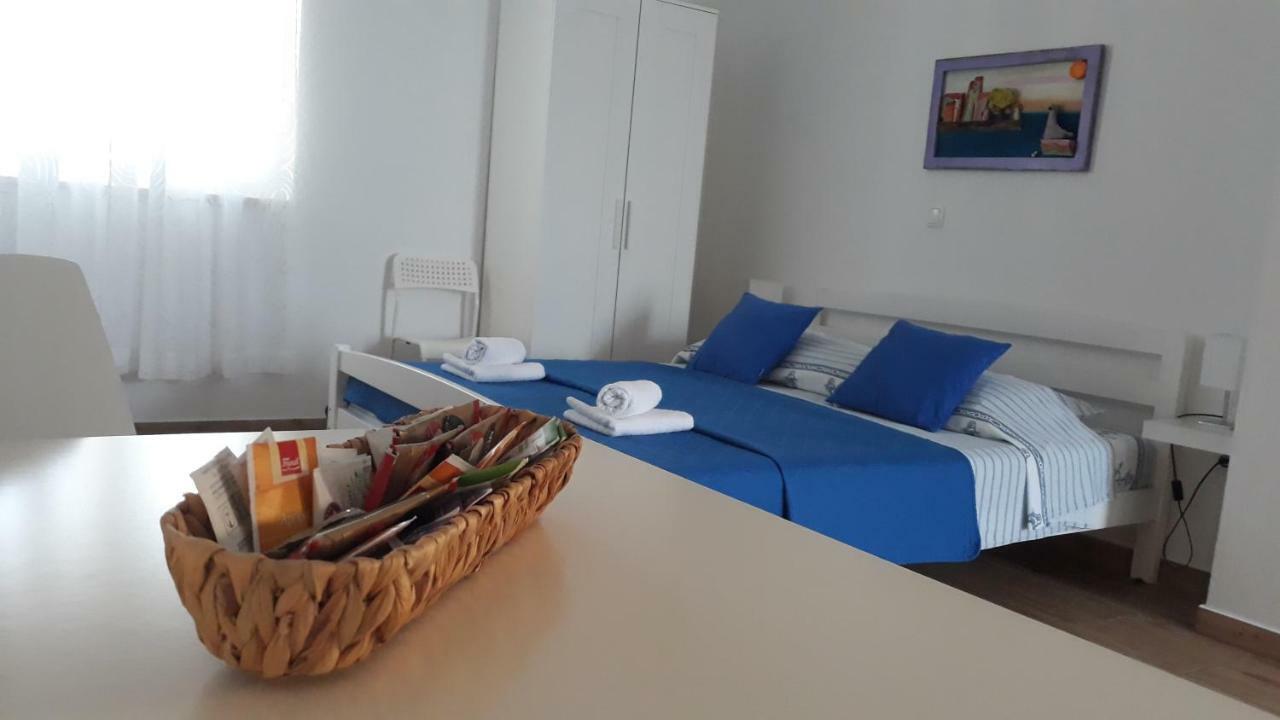 Viola Apartment & Free Parking Šibenik Екстериор снимка